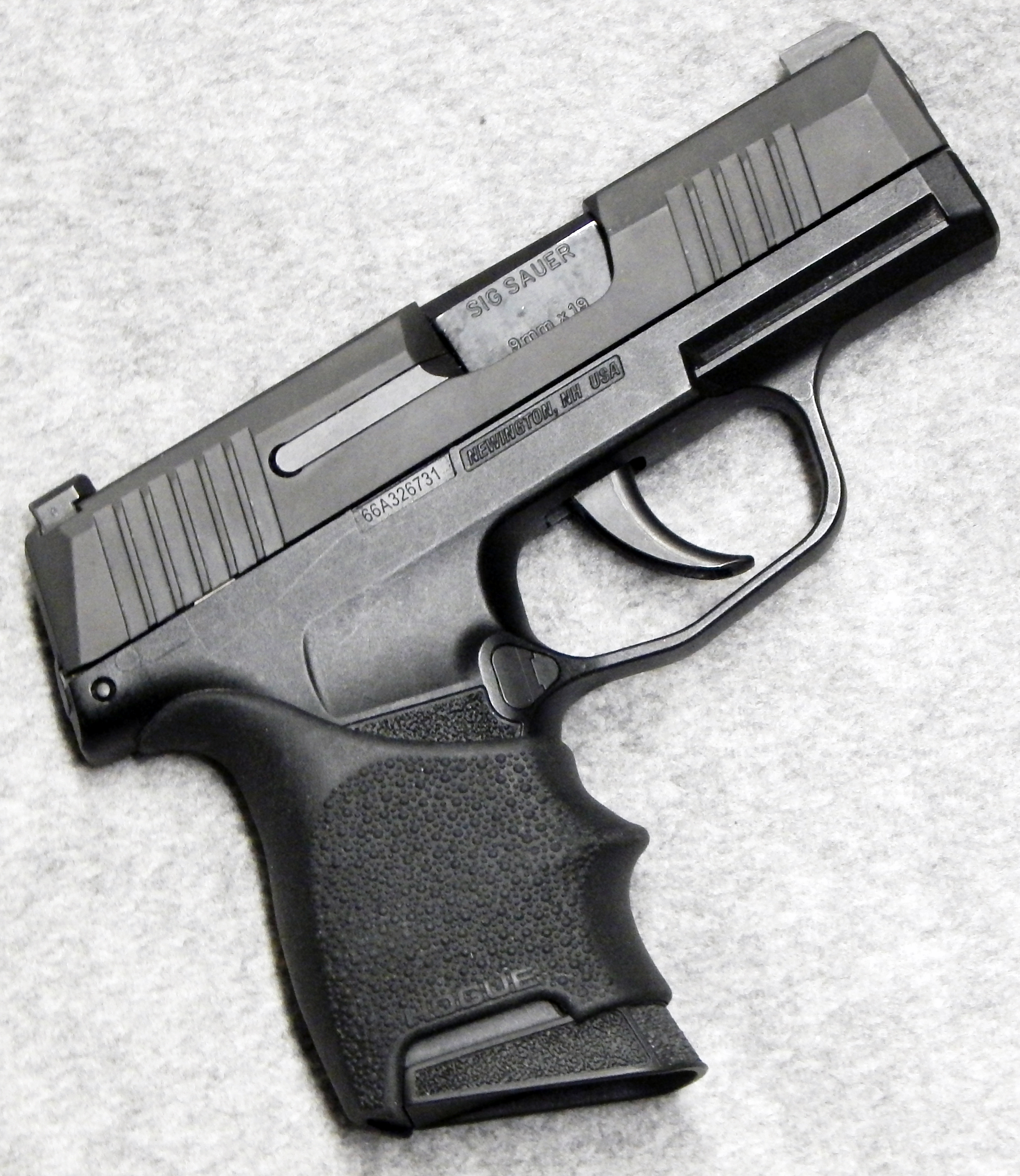 SIG Sauer ~ P365 ~ 9 mm Luger. - Sig Sauer