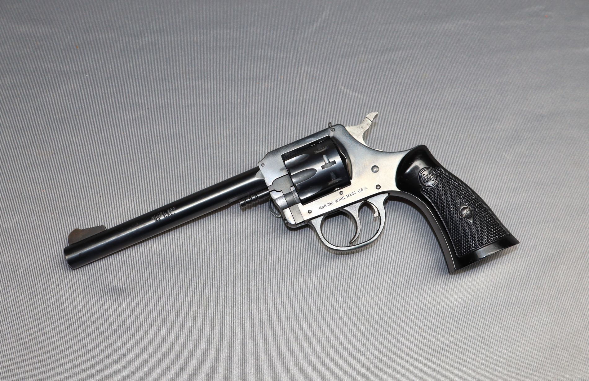 H&ampR ~ 929 ~ .22 Cal - H&R