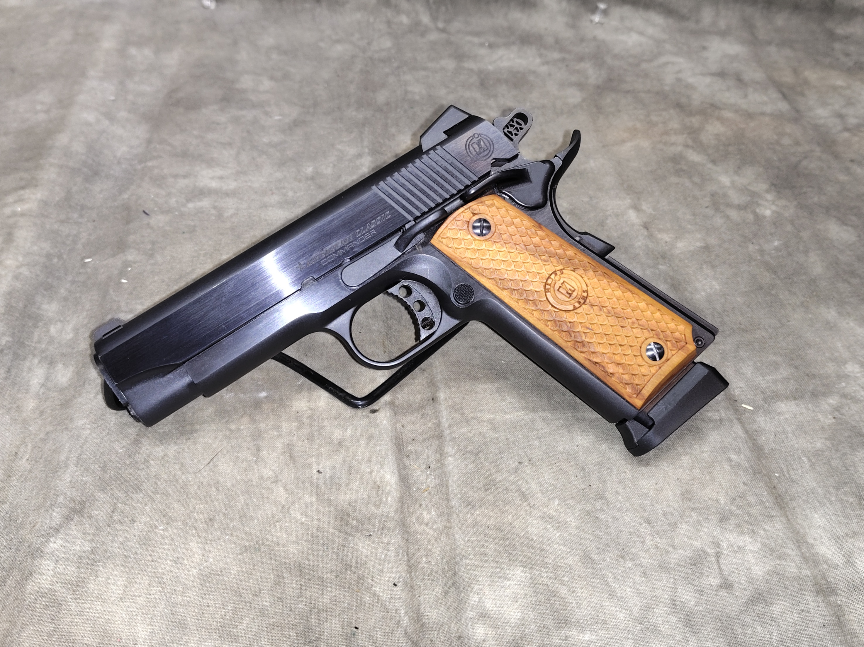 TRISTAR ~ COMMANDER ~ 9MM LUGER - TriStar Arms