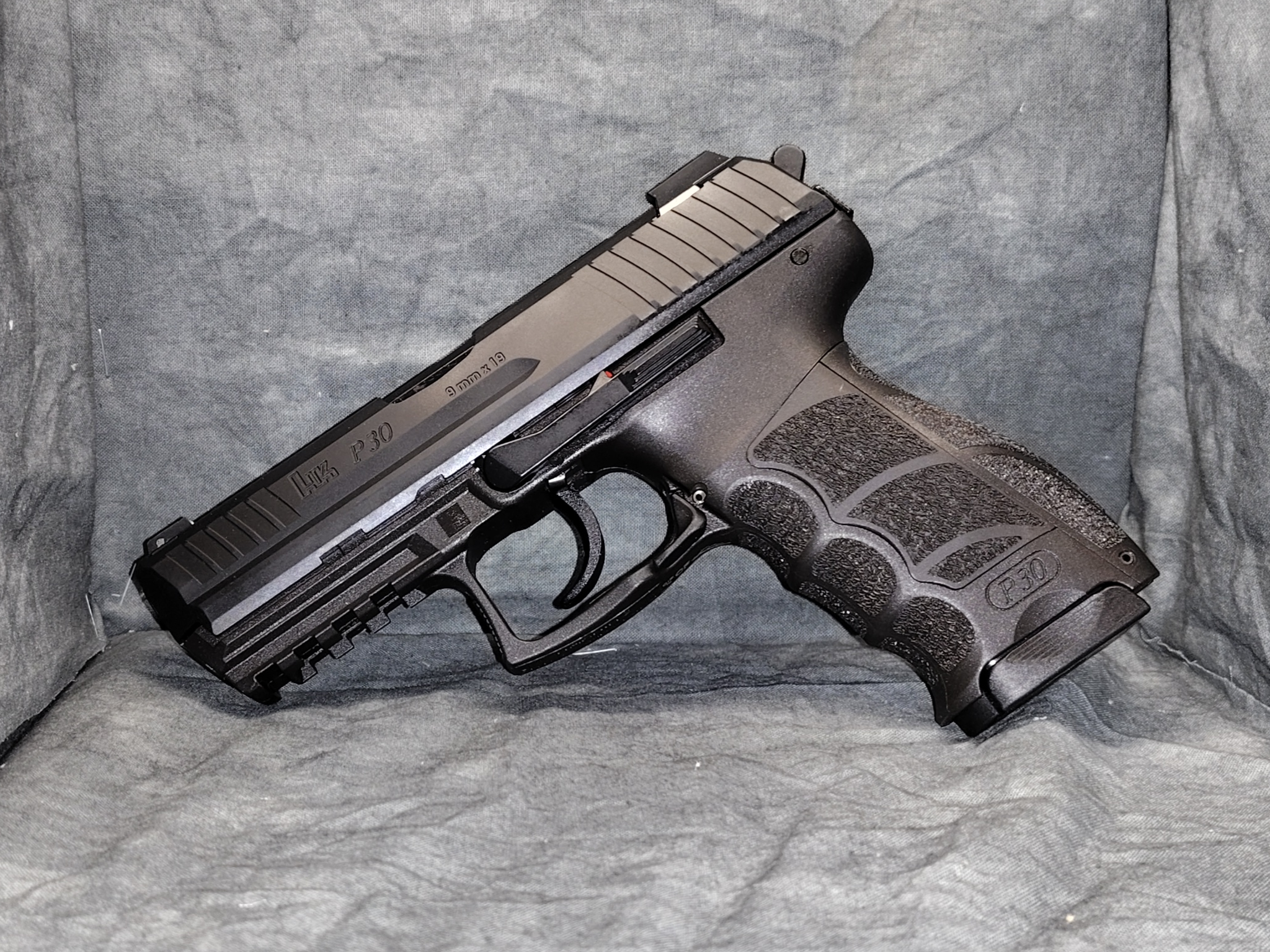 HECKLER &KOCH ~ P30 ~ 9MM LUGER - Heckler and Koch