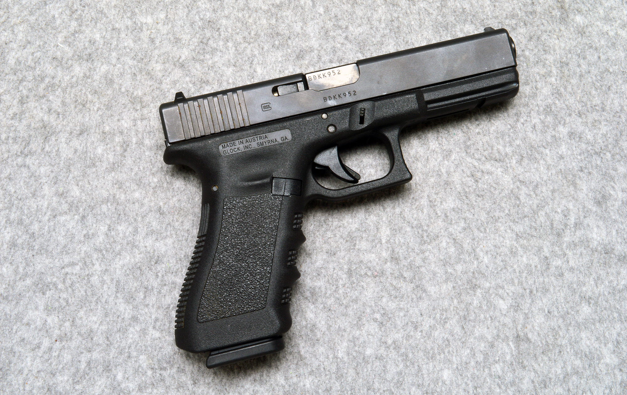Glock ~ 17 GEN 3 ~ 9mm