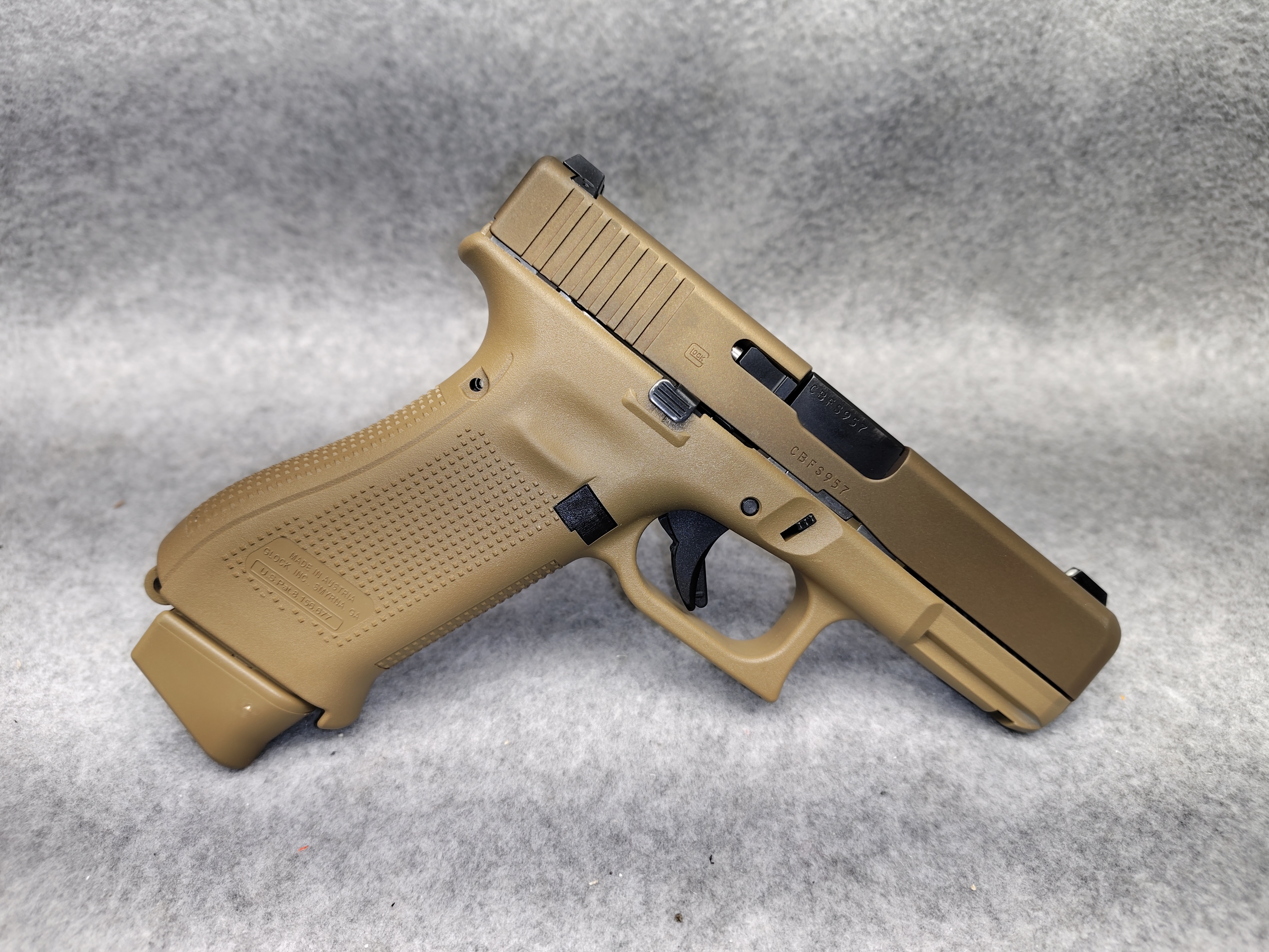 GLOCK ~ 19X ~ 9MM LUGER - Glock