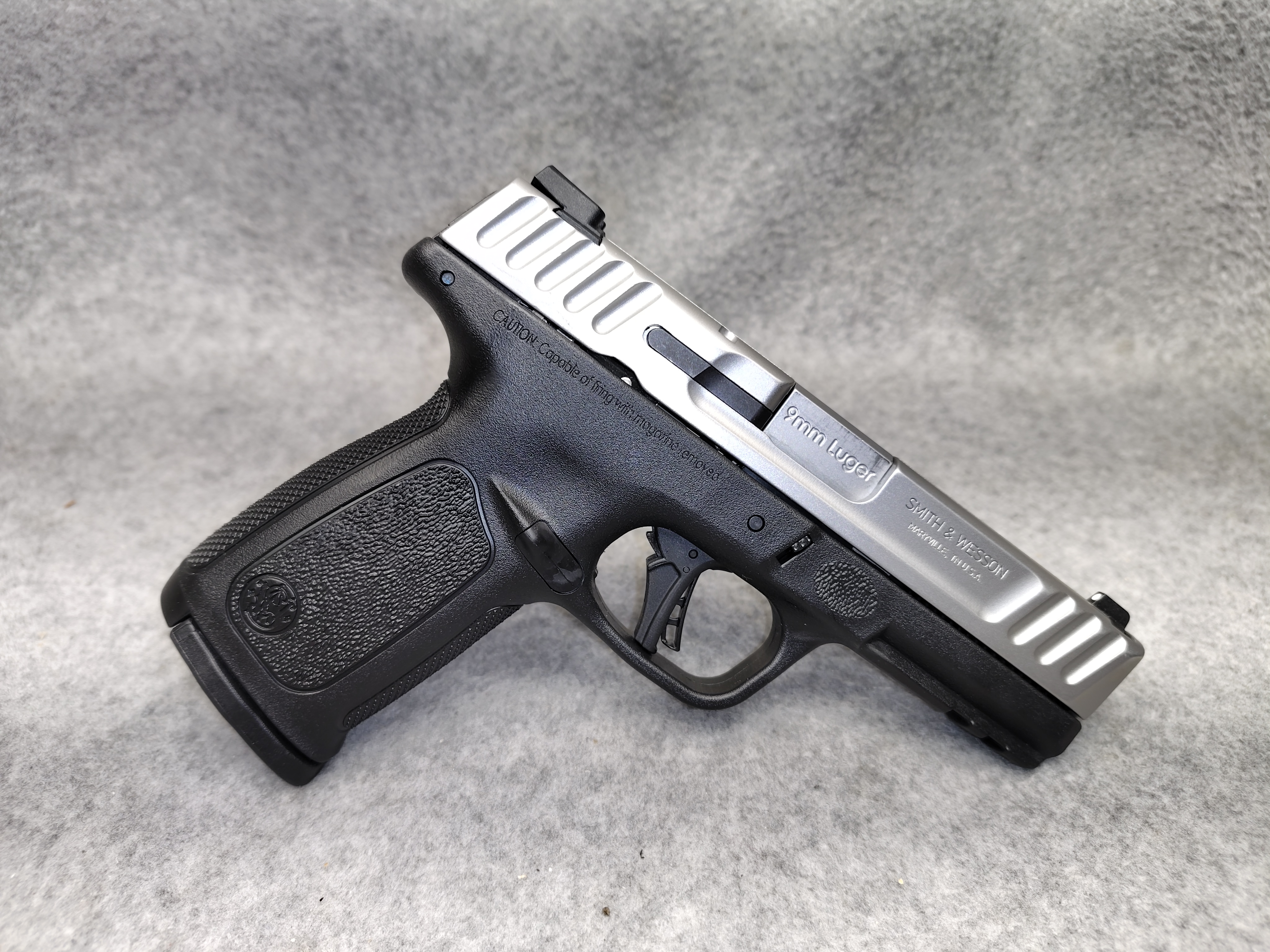SMITH &amp;WESSON ~ SD9 2.0 ~ 9MM LUGER - Smith & Wesson