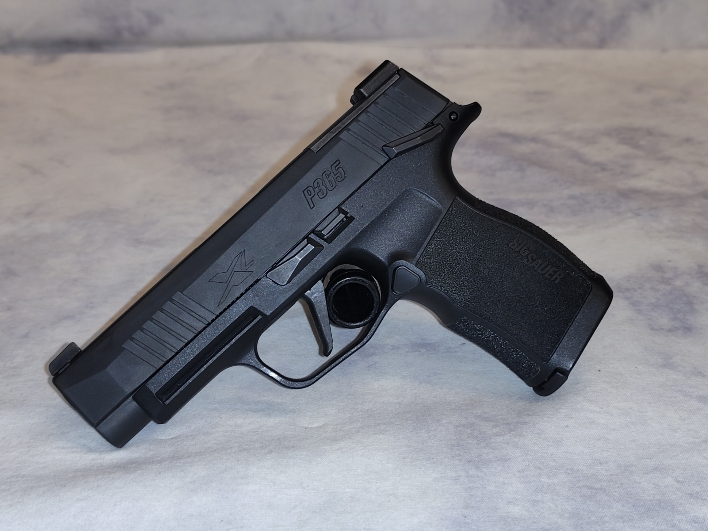 SIG SAUER ~ P365 XL ~ 9MM LUGER