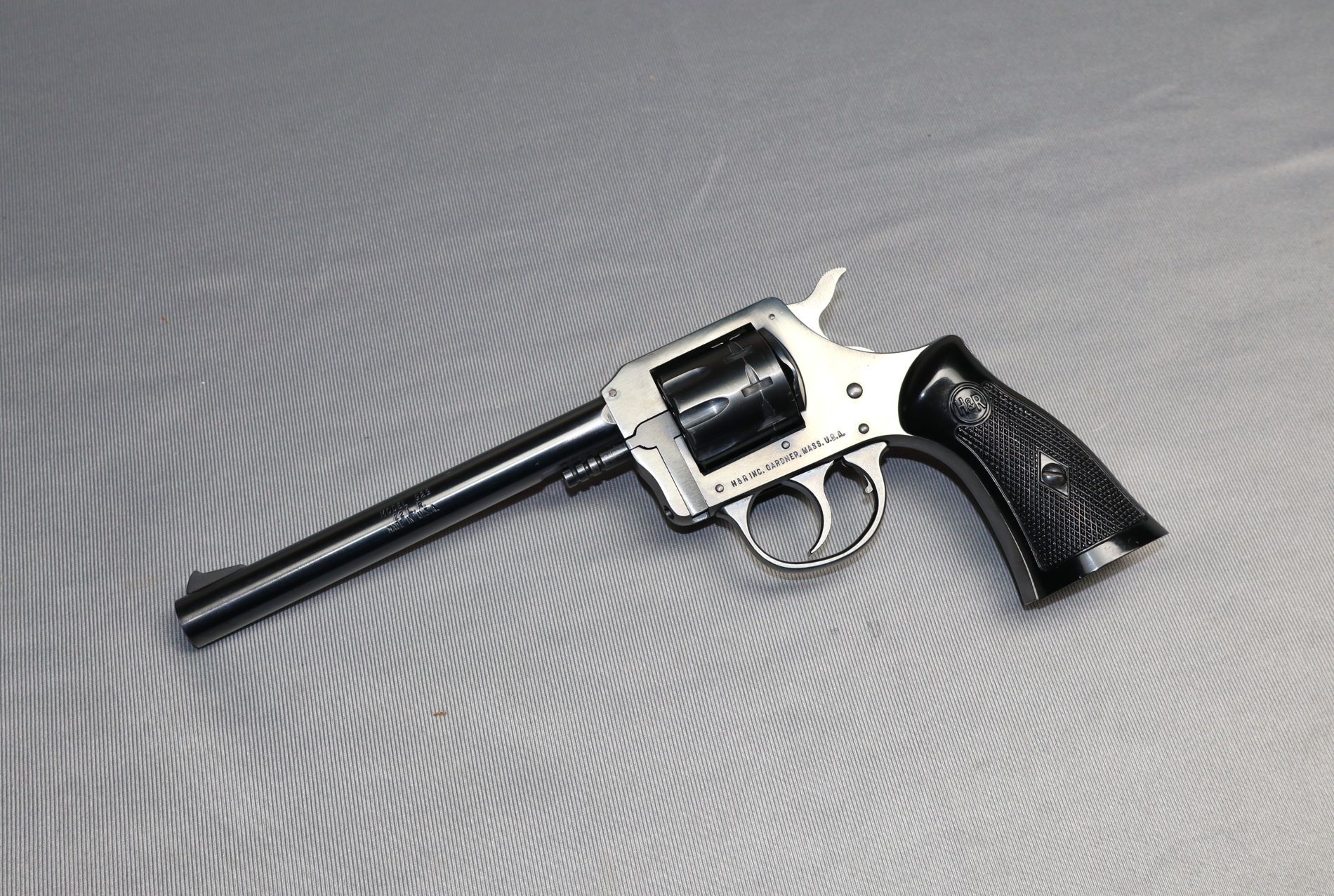 H&R Inc ~ 929 ~ .22 Long Rifle