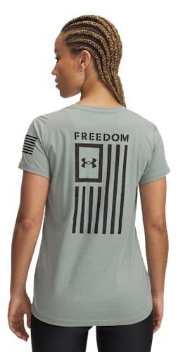 (取寄) アンダーアーマー レディース ニュー フリーダム フロッグ T-シャツ Under Armour women New Freedom Flag T-Shirt Black/White Under Armour New Freedom Flag Short-Sleeve T-Shirt for Ladies
