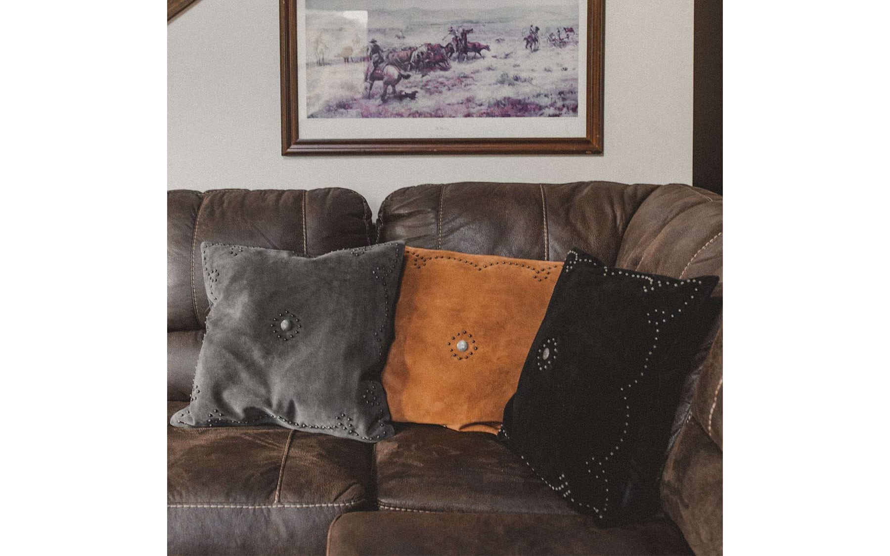 HiEnd Accents Western Suede Pillow - Thumbnail 3