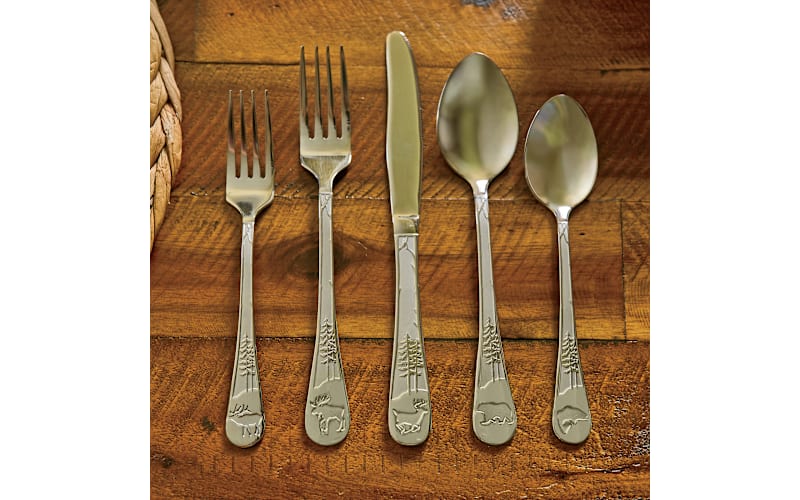 White River Home Wildlife Animal Pattern 20-Piece Flatware Set