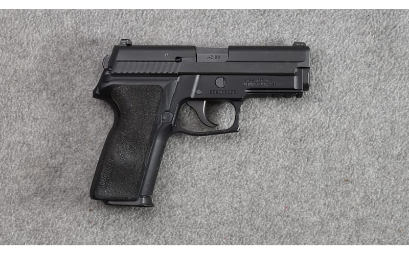 SIG Sauer ~ P229 ~.40 S&W | Mack's Prairie Wings
