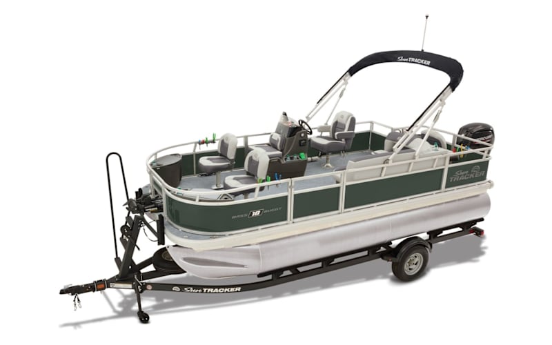 2027 SUN TRACKER BASS BUGGY 18 DLX | Mack's Prairie Wings