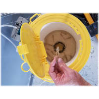 Frabill Shrimp Shak Bait Bucket with Aerator, 4.25