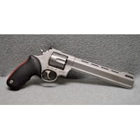 TAURUS ~ RAGING BULL ~ .44 MAGNUM | Bass Pro Shops