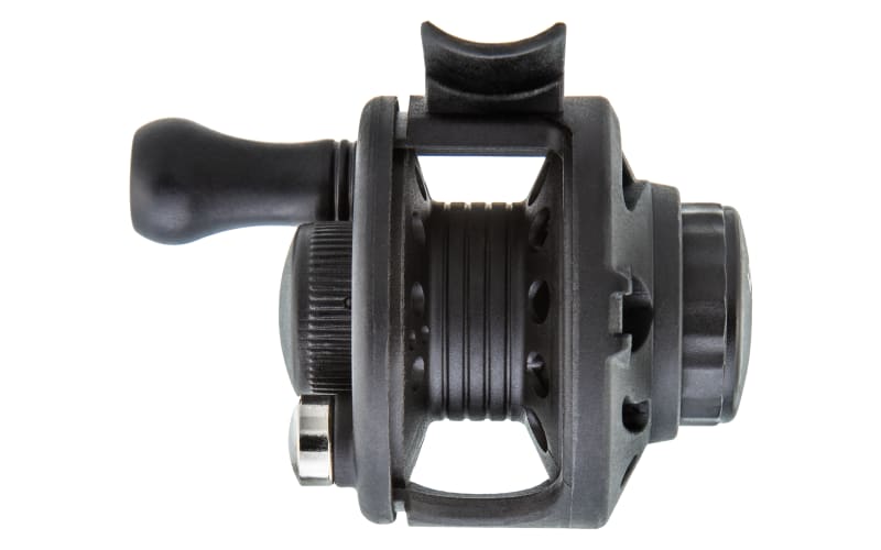 baitcasting bass reels Bass Pro Shops Formula Baitcast Reel - Right - 7.5:1