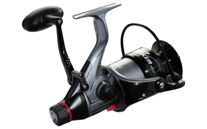 Offshore Angler Salt Striker Baitfeeder Spinning Reel