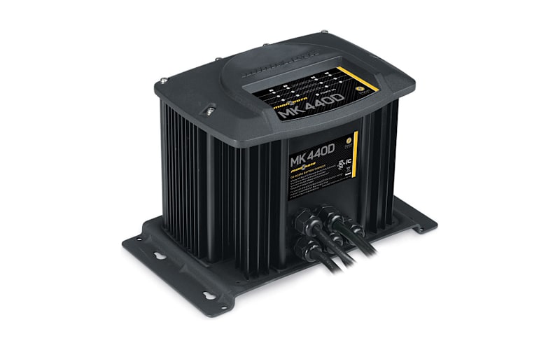 Minn Kota® MK On-Board Charger | Bass Pro Shops Canada