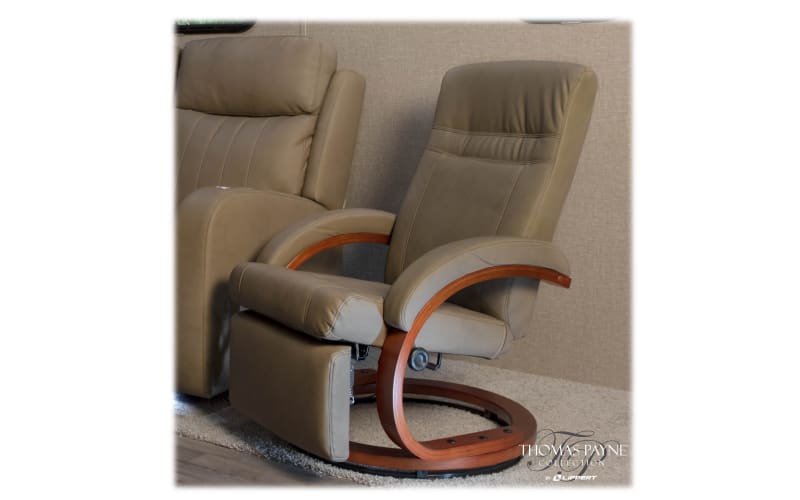 Thomas payne euro shop recliner