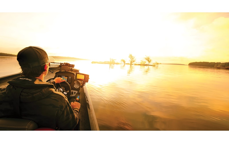Humminbird HELIX 7 CHIRP MEGA SI GPS G4 Fish Finder Humminbird HELIX 7 CHIRP MEGA SI GPS G4 Fish Finder