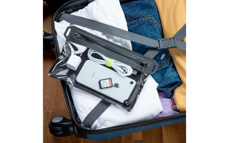 Nite Ize RunOff Waterproof Travel Pouch | Bass Pro Shops
