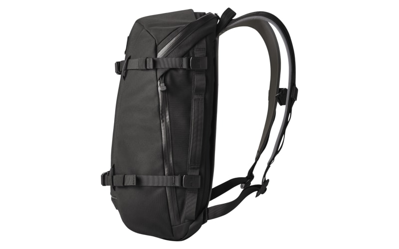 YETI Crossroads Backpack 35L Black