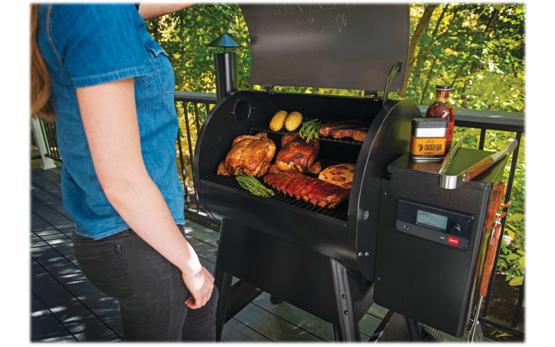  Traeger Grills Pro Series 22 Electric Wood Pellet Grill and  Smoker, Bronze, Extra large : Everything Else