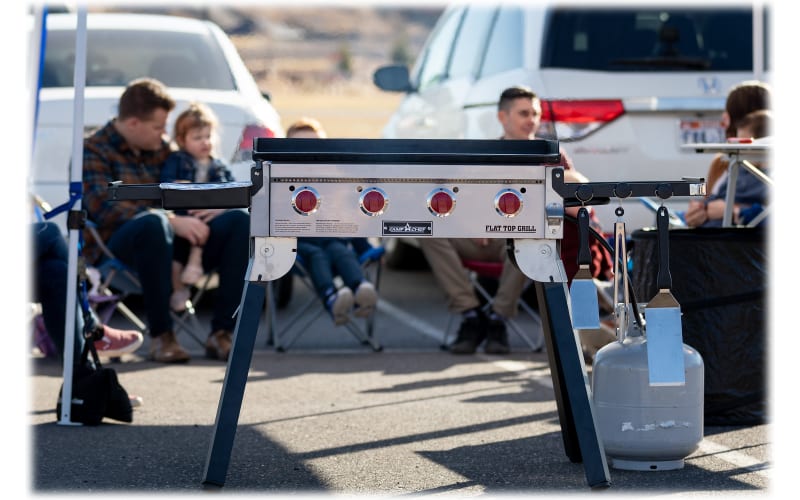 キャンプキッチン Camp Chef Portable Flat-Top 600 Grill | Bass Pro Shops