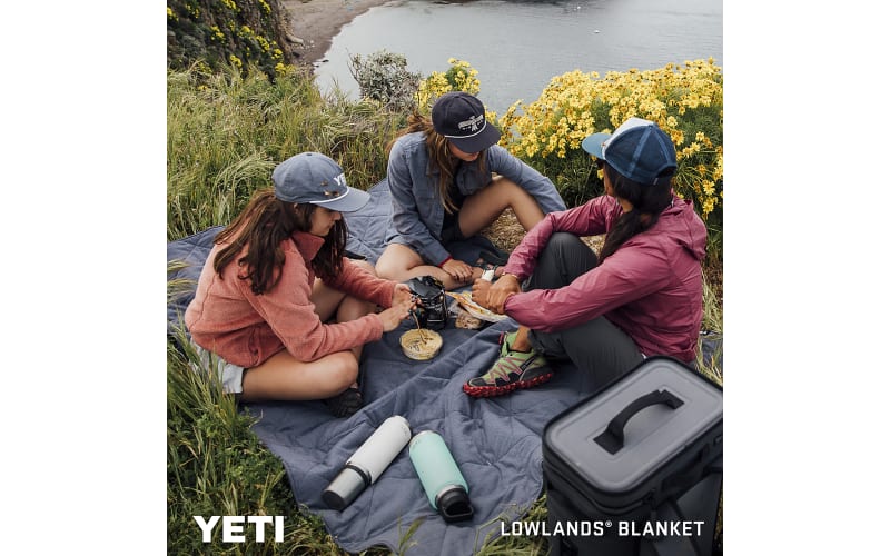 YETI Lowlands Blanket | Bass Pro Shops