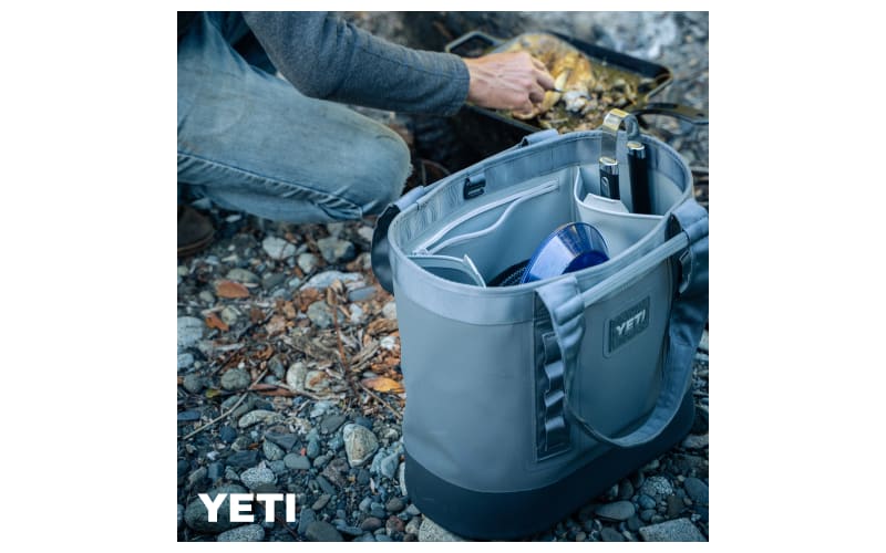 YETI- Camino 35 Carryall Tote Bag Canopy Green