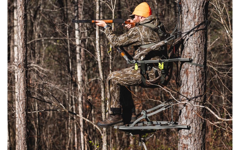 Summit Dual Threat PRO SD Climbing Treestand | Bass Pro Shops