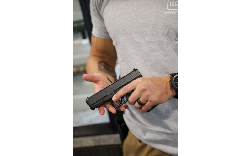 GLOCK 19 Gen5 MOS Semi-Auto Pistol