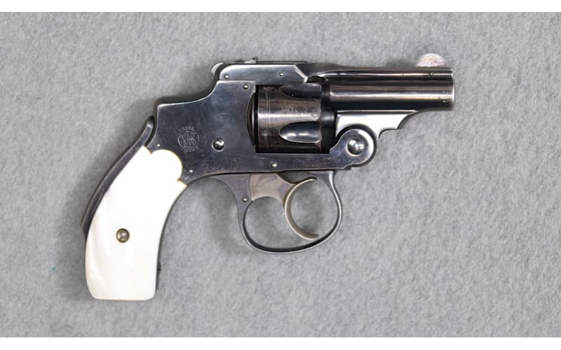 Smith & Wesson ~ .32 Safety Hammerless First Model ~ .32 S&W