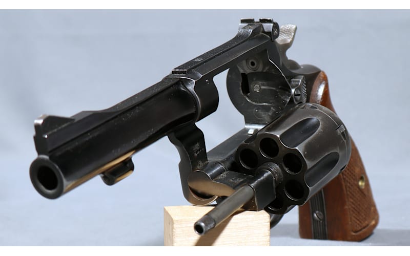 Smith & Wesson ~ .38 S&W Special | Bass Pro Shops