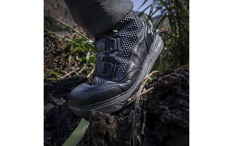 Korkers Chrome Lite BOA Wading Boots for Men | Cabela's