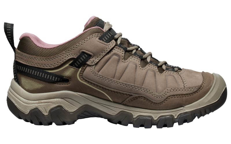 KEEN.DRY: Waterproof your rainy-day hikes
