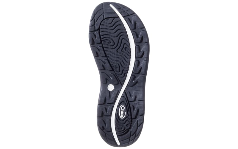 Bass pro hotsell chacos