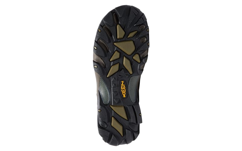 Bass pro keen on sale shoes