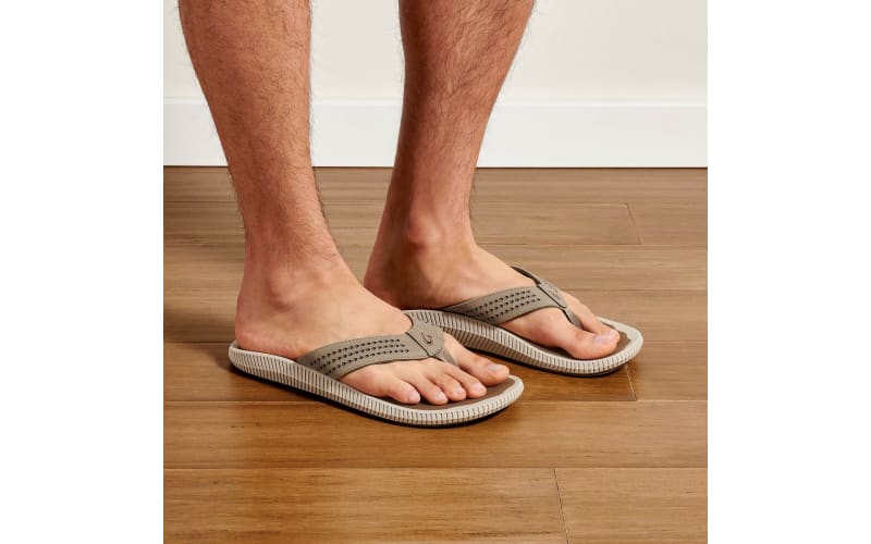 Best men's beach sandals new arrivals 2020