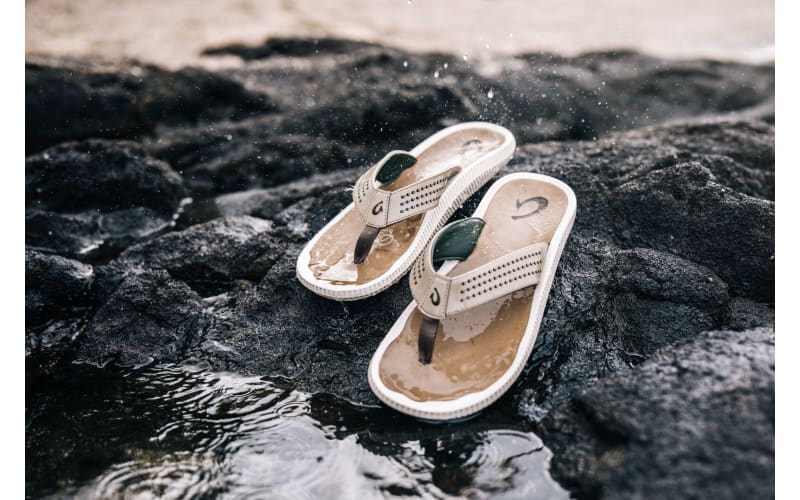 OluKai Ulele Beach Sandals for Men Bass Pro Shops