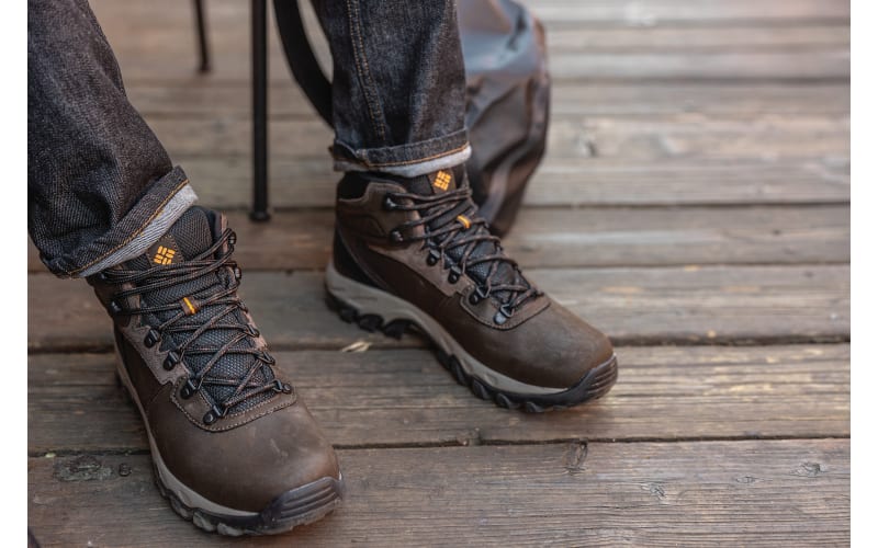 Columbia Newton Ridge Plus II Waterproof Hiking Boots for Men