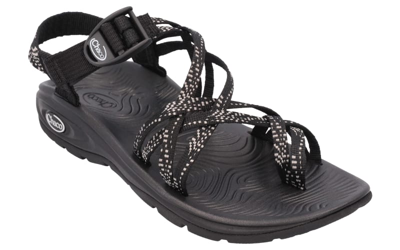places that sell chacos in store