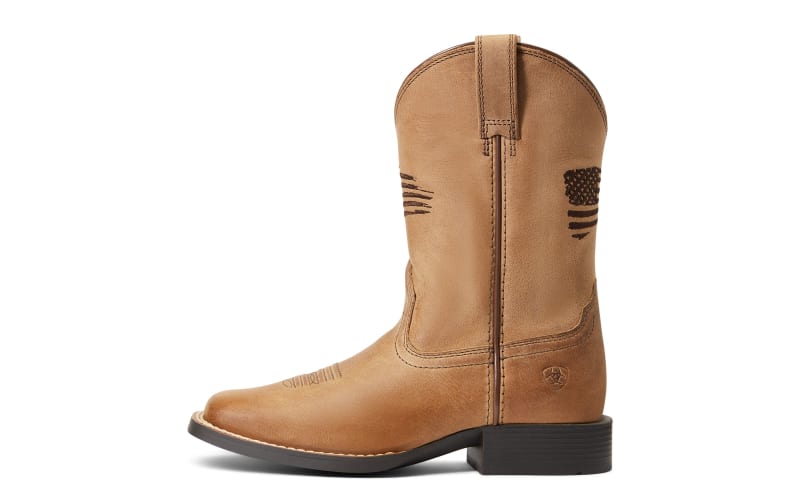 Bass pro kids boots deals