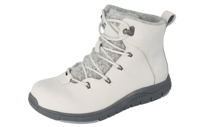 Bass pro natural reflections boots shop