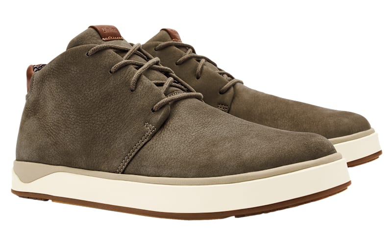 OluKai Papaku Ili Casual Shoes for Men | Bass Pro Shops display picture 1