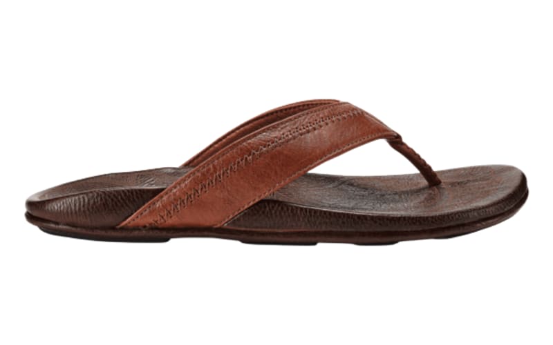 OluKai Hiapo Thong Sandals for Men | Cabela display picture 1
