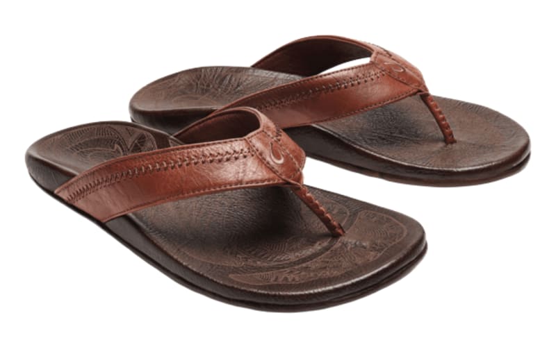 OluKai Hiapo Thong Sandals for Men | Cabela display picture 2