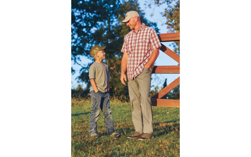 RedHead Spring River Vented-Back Button-Down Short-Sleeve Shirt for Men