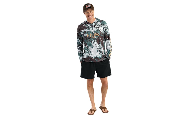 Huk Pursuit Mossy Oak Hoodie | Bass Pro Shops