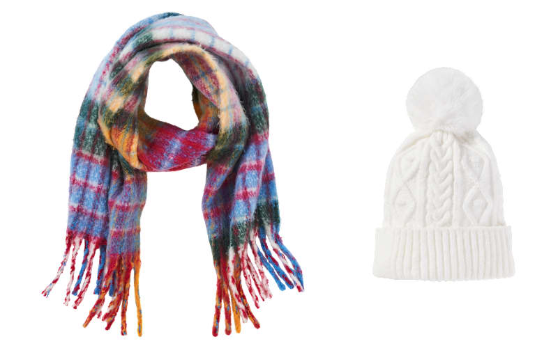 Natural Reflections Pom Beanie Scarf Set | Bass Pro Shops display picture 2