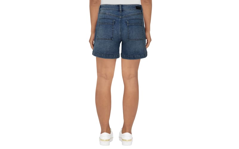 Natural reflections shorts store
