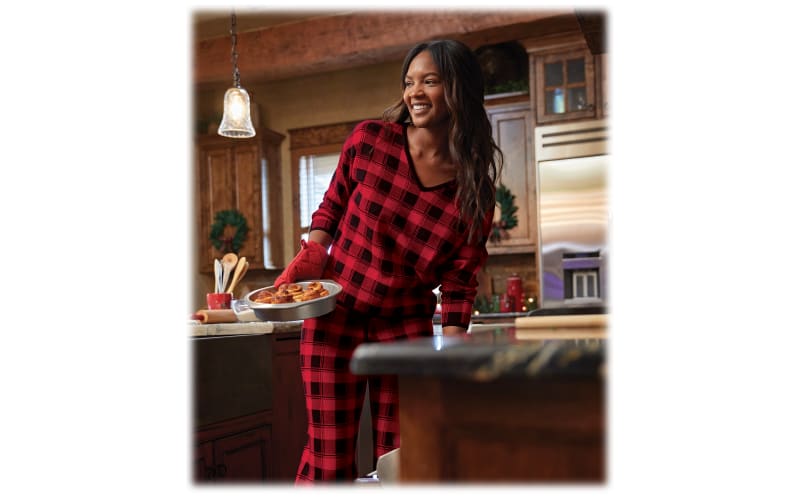 Natural Reflections Buffalo Plaid Sweater Knit Top for Ladies