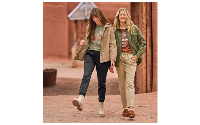 Ladies khaki deals quilted jacket